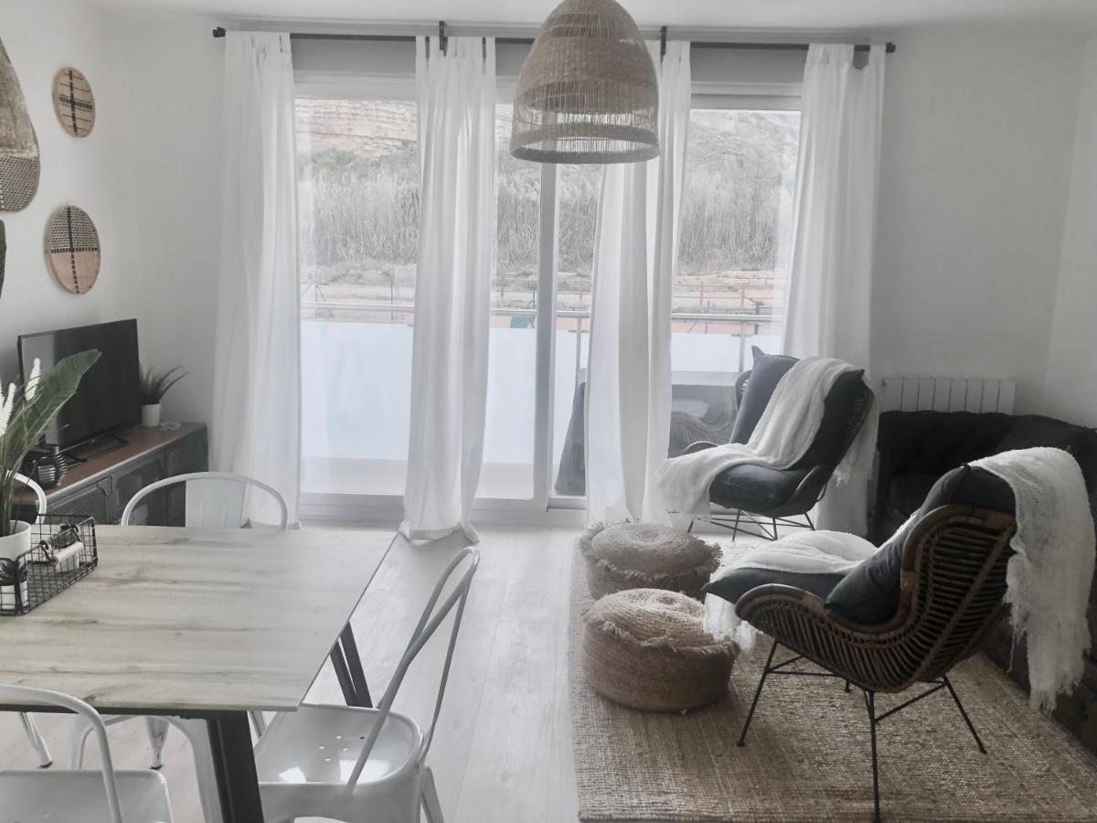 Precioso Piso Monzon Terraza, Parking,Piscina,Zona De Juegos Ngoại thất bức ảnh