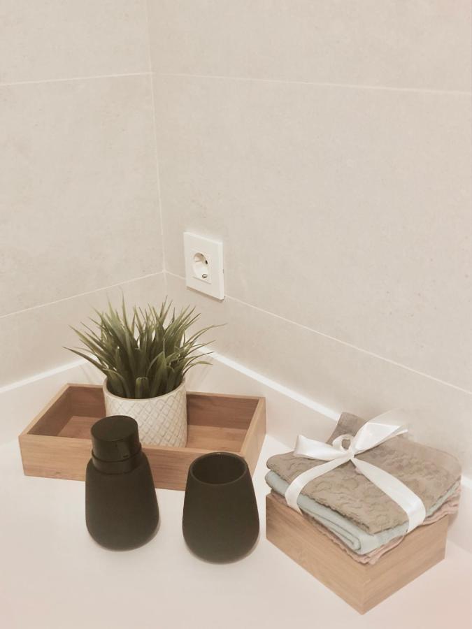 Precioso Piso Monzon Terraza, Parking,Piscina,Zona De Juegos Ngoại thất bức ảnh