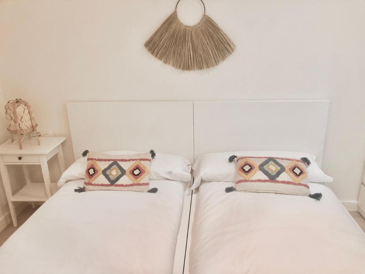 Precioso Piso Monzon Terraza, Parking,Piscina,Zona De Juegos Apartment Ngoại thất bức ảnh